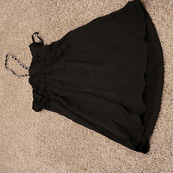 Top - Picture 2 of 5